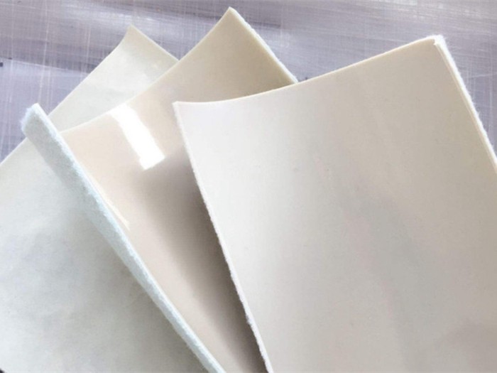 復(fù)合土工膜（一布一膜）